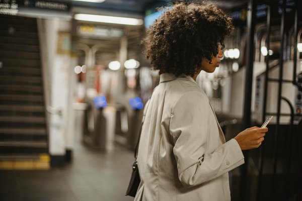 Les avantages de choisir un camping avec trampoline